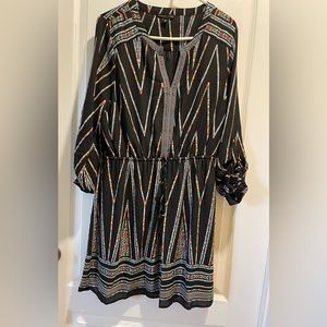 WOMEN’S SIGNATURE STUDIO DRESS